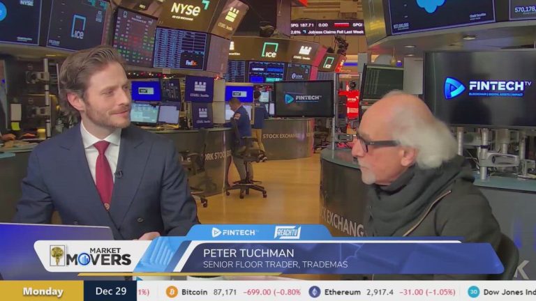 Wall Street Eyes Santa Claus Rally as Silver Soars, Retail Traders Reshape Markets