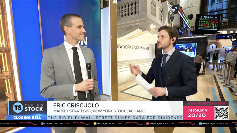 Tech Stabilizes Late as Software Selloff and Earnings Pressure Weigh on Markets