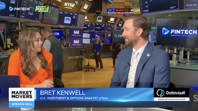 Retail Investors Shift Overseas as Metals Rally and Crypto Slides