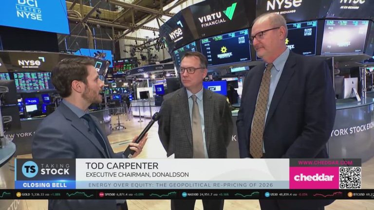 Donaldson’s Leadership Transition & 2026 Outlook