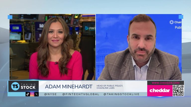 Stablecoins, Banks, and the Political Fight Shaping Crypto Regulation