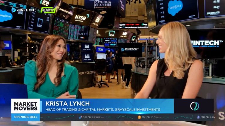 Krista Lynch speaks with a blonde FINTECH.TV host on the NYSE floor during Market Movers: The Opening Bell.